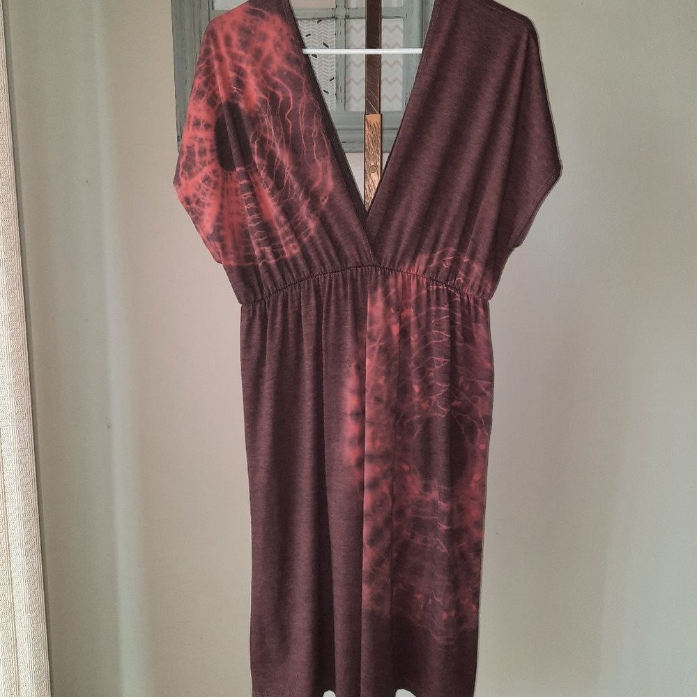Mi Manchi tie dye dress, sz  large, Maroon with pinkish tie dyed sections